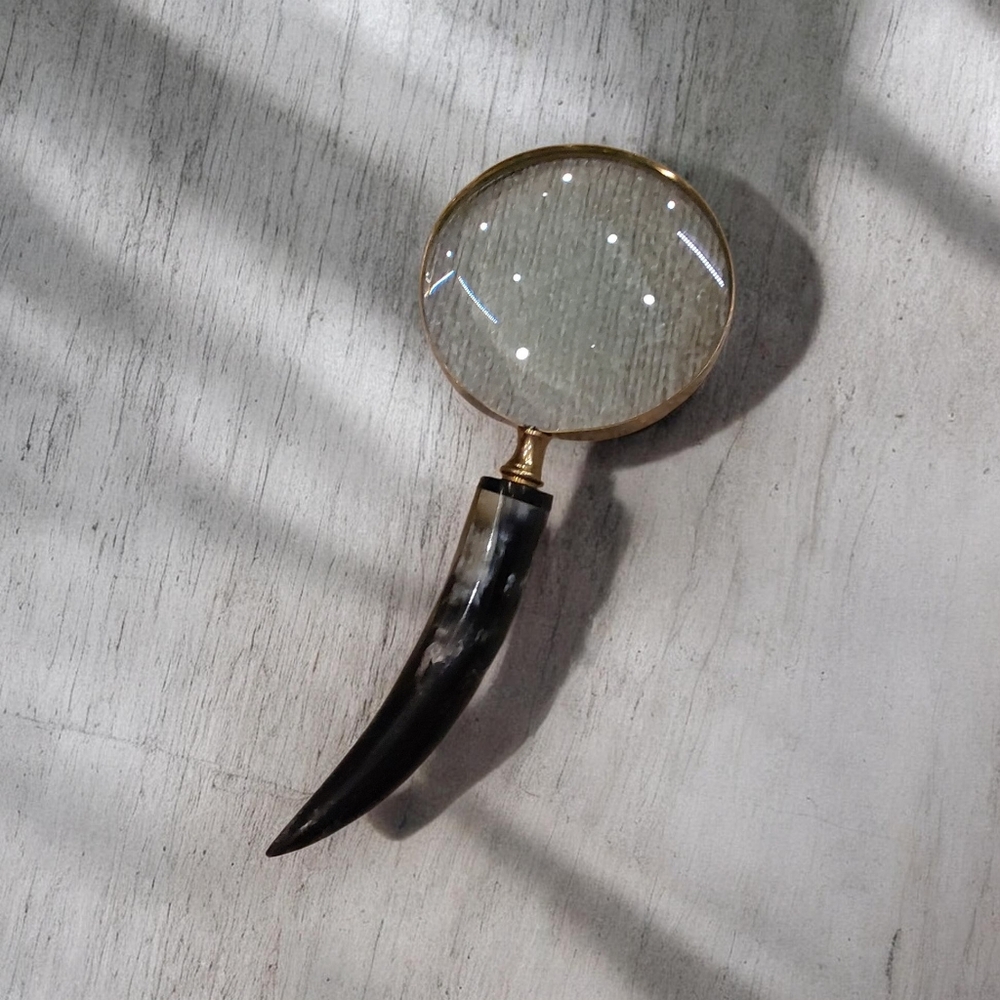 Indian Handicrafts Brass/Horn Magnifying Glass Golden Frame Animal Style Finish
